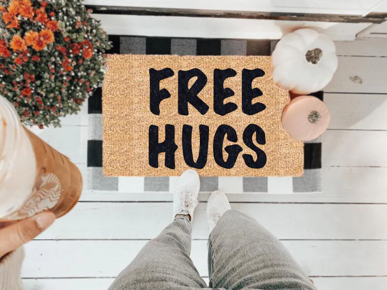 Free Hugs - Image 2