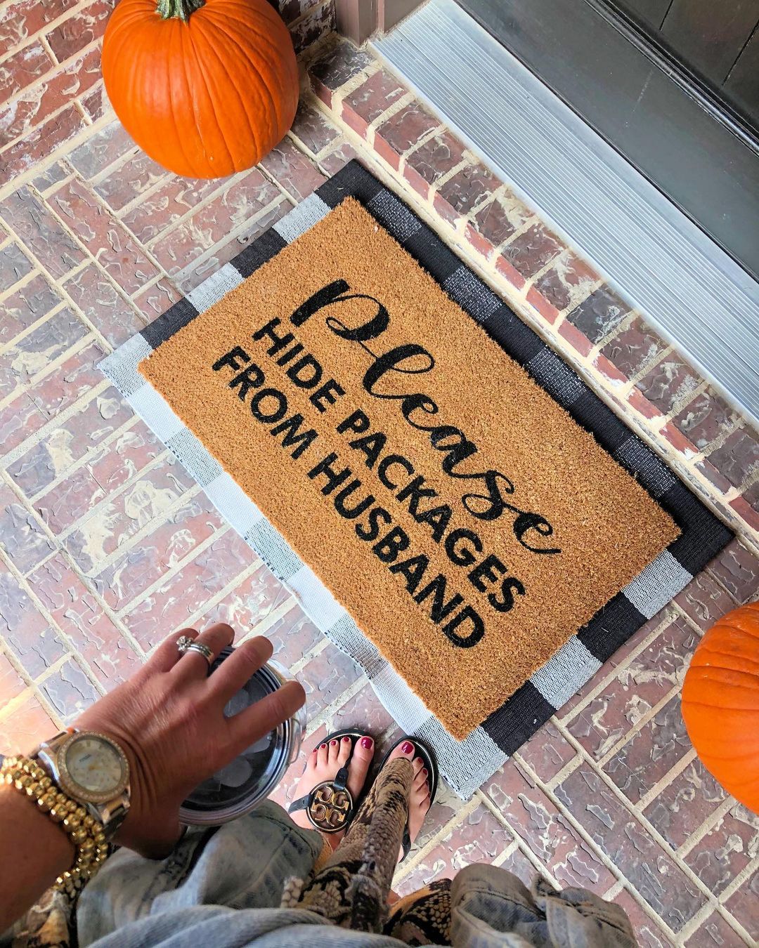 Please Hide Packages From Husband - Image 3